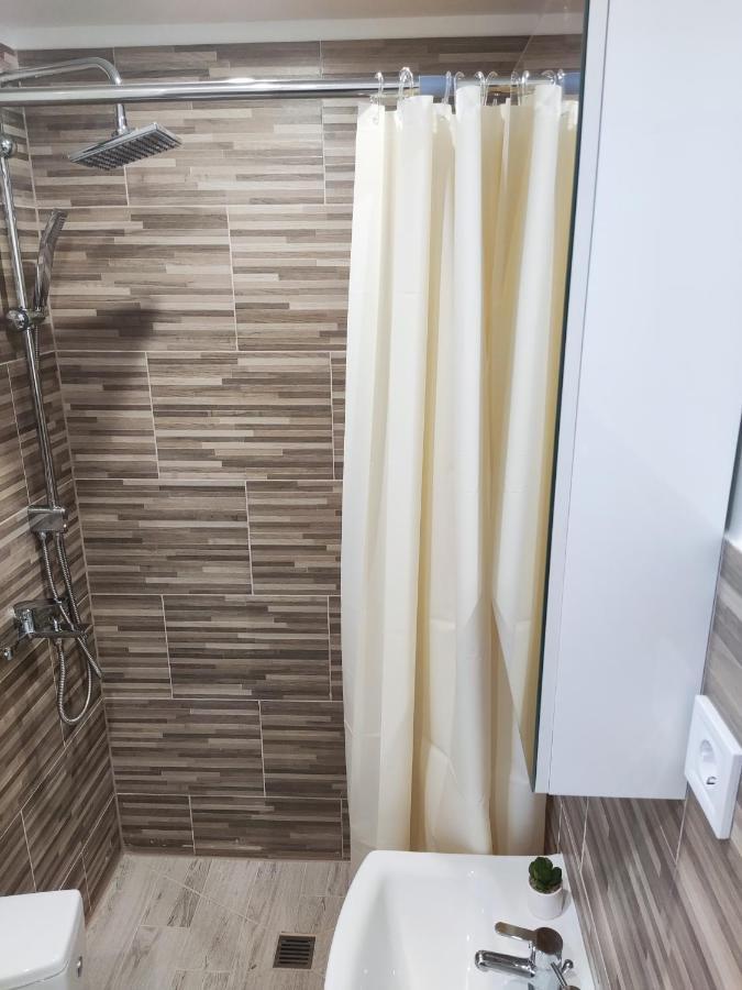 Portstreet Apartamenti Liepāja Eksteriør billede